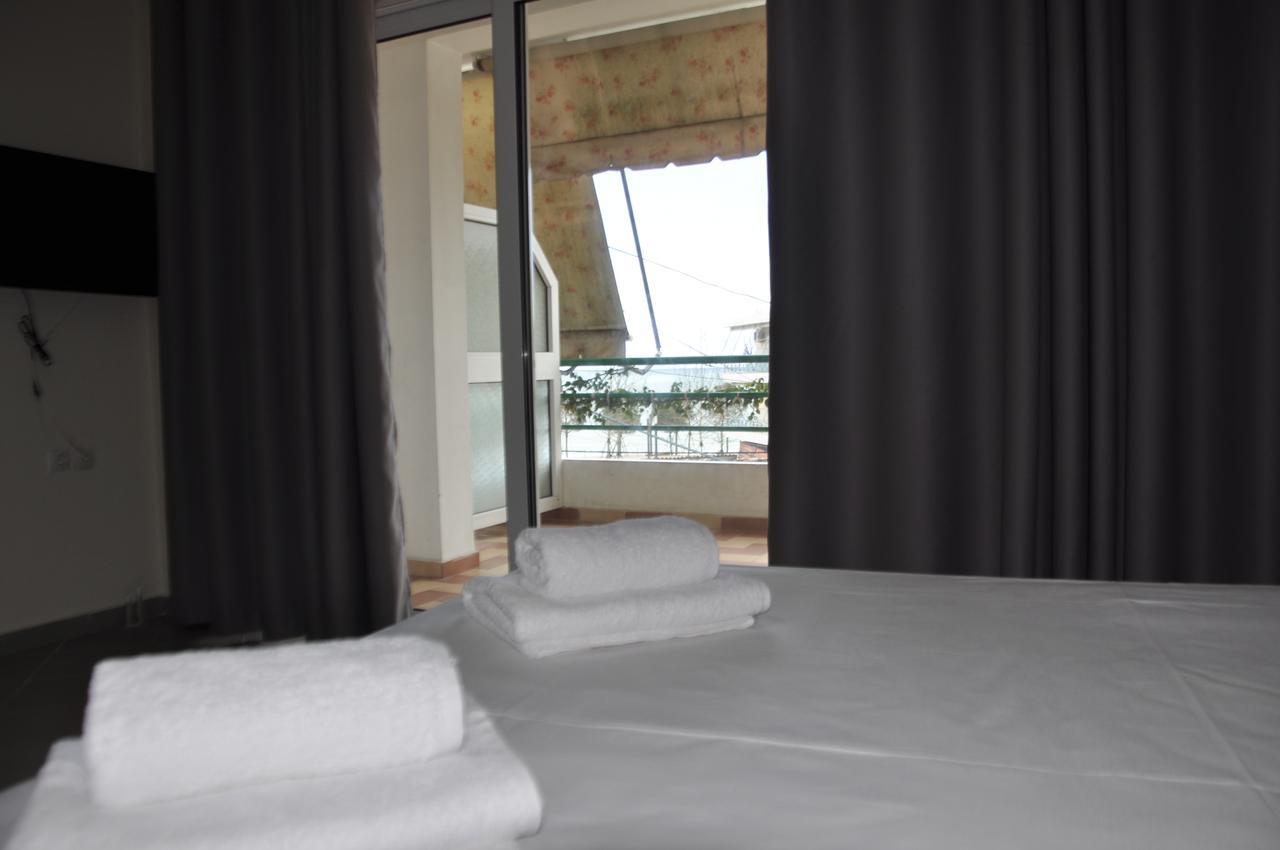 Zotos Apartment ฮีมาเรอ ภายนอก รูปภาพ