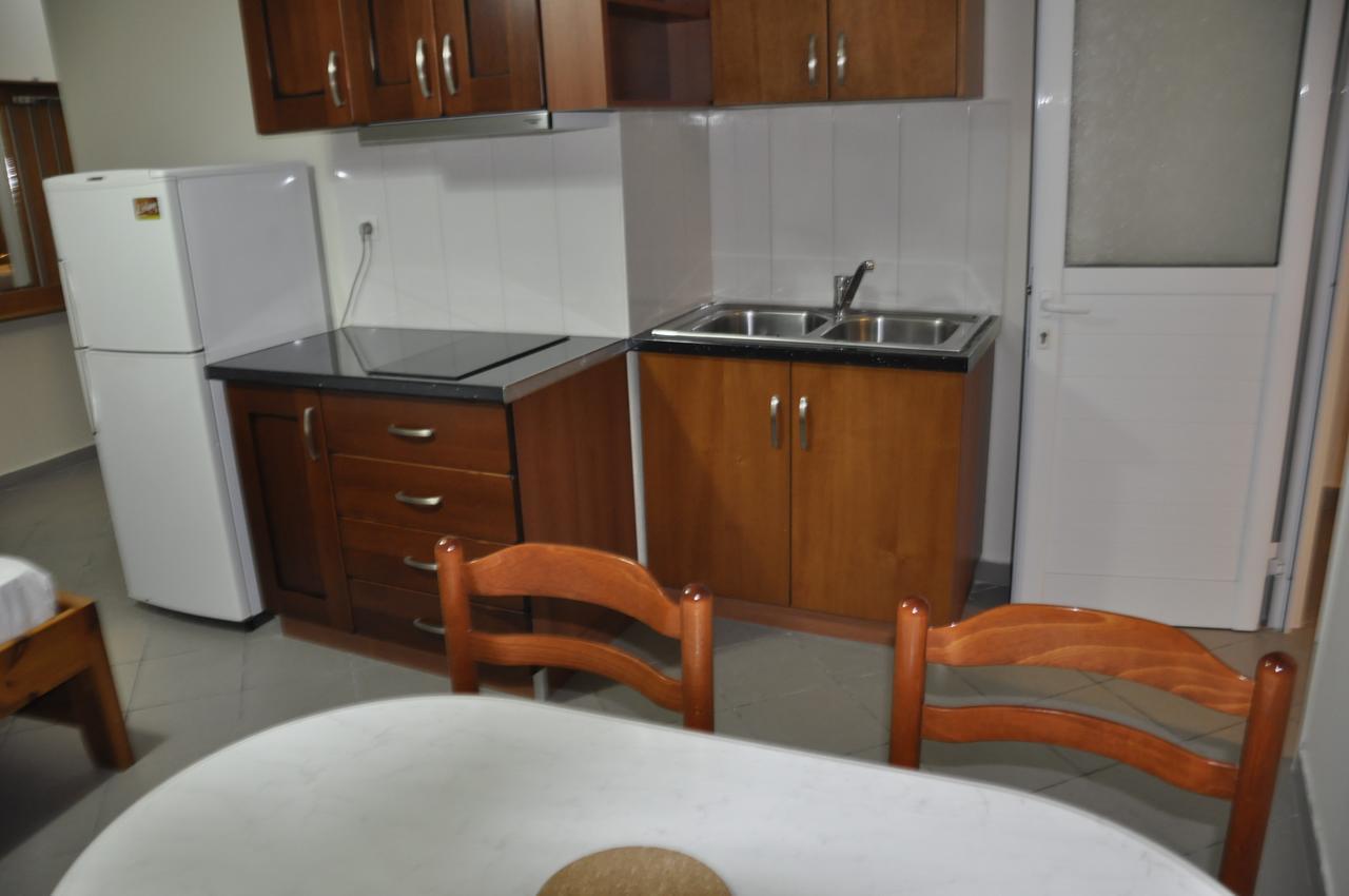 Zotos Apartment ฮีมาเรอ ภายนอก รูปภาพ
