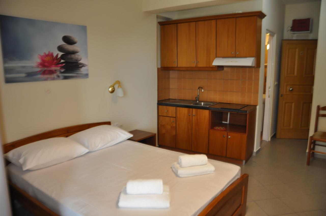 Zotos Apartment ฮีมาเรอ ภายนอก รูปภาพ