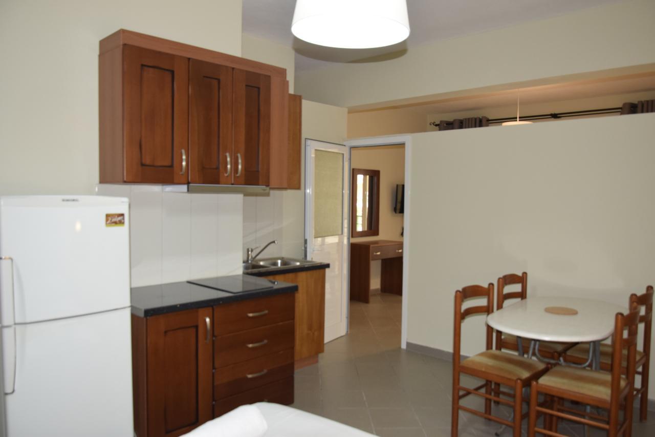 Zotos Apartment ฮีมาเรอ ภายนอก รูปภาพ