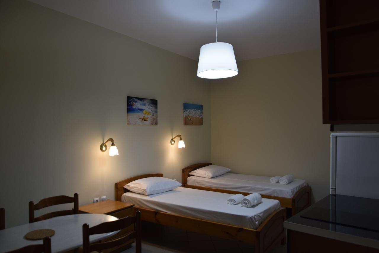 Zotos Apartment ฮีมาเรอ ภายนอก รูปภาพ